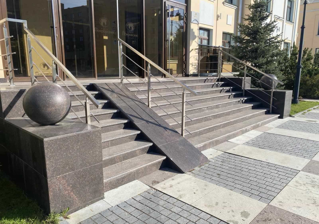 Входная группа из гранита 2.jpg